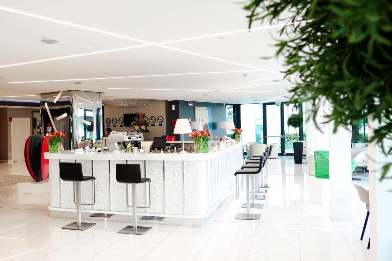 ไอบิสสไตล์มิลาโนเมเลคนาโนโฮเต็ล Hotel Carpiano ภายนอก รูปภาพ