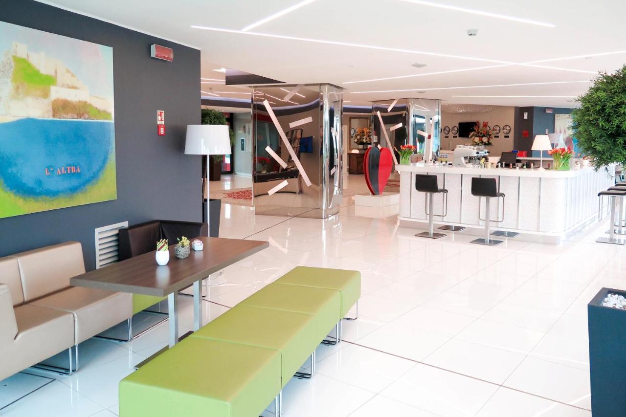 ไอบิสสไตล์มิลาโนเมเลคนาโนโฮเต็ล Hotel Carpiano ภายนอก รูปภาพ