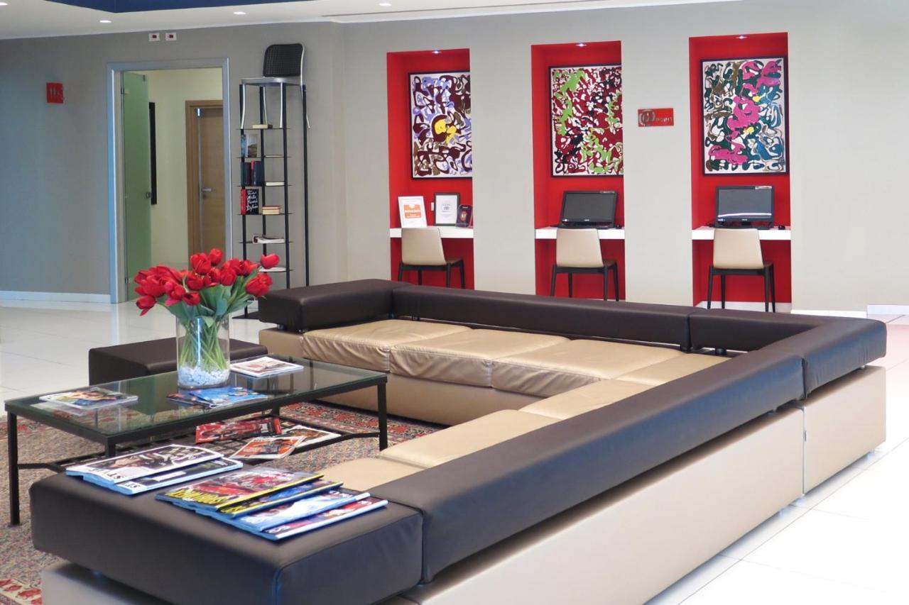 ไอบิสสไตล์มิลาโนเมเลคนาโนโฮเต็ล Hotel Carpiano ภายนอก รูปภาพ