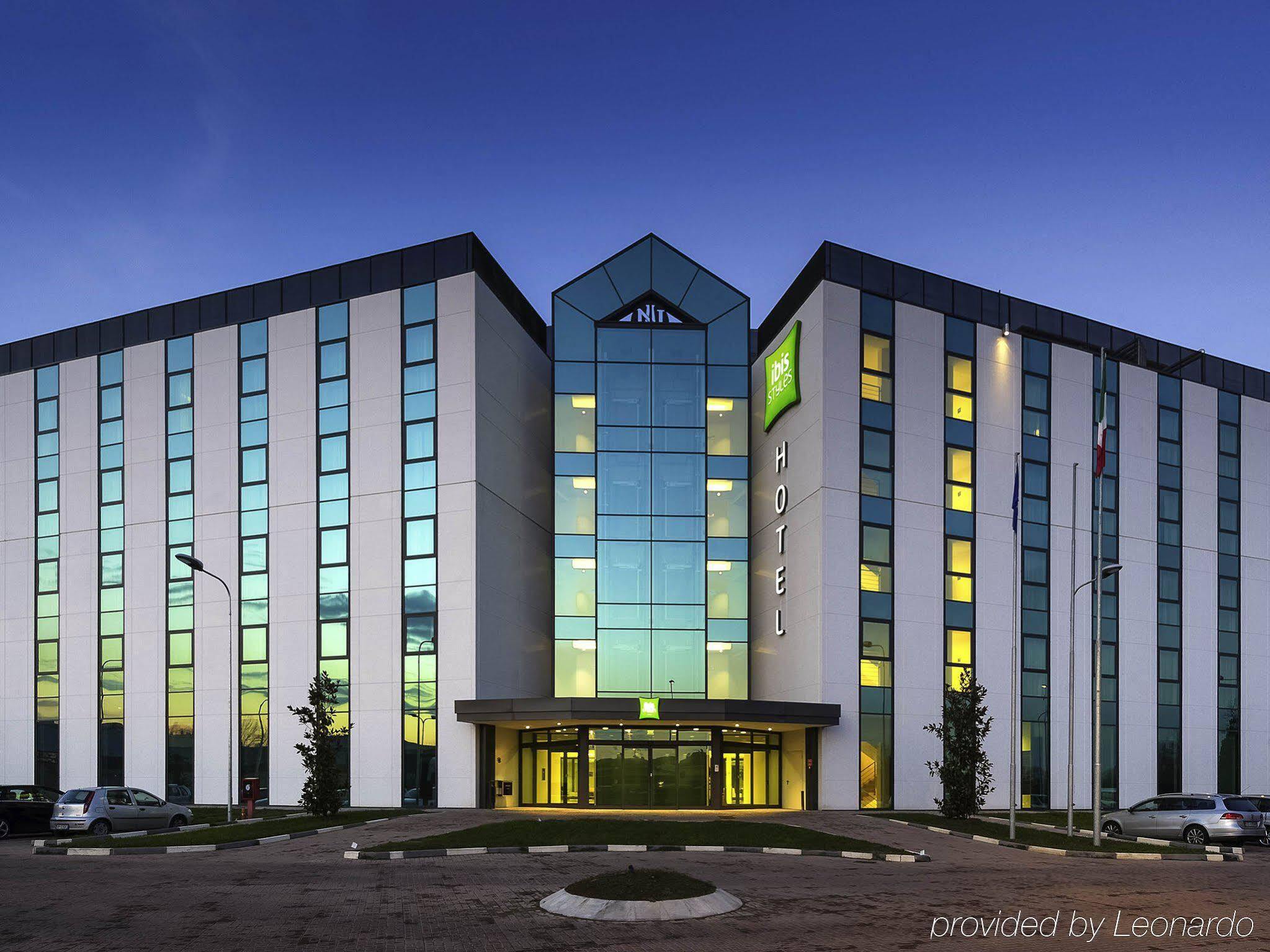 ไอบิสสไตล์มิลาโนเมเลคนาโนโฮเต็ล Hotel Carpiano ภายนอก รูปภาพ
